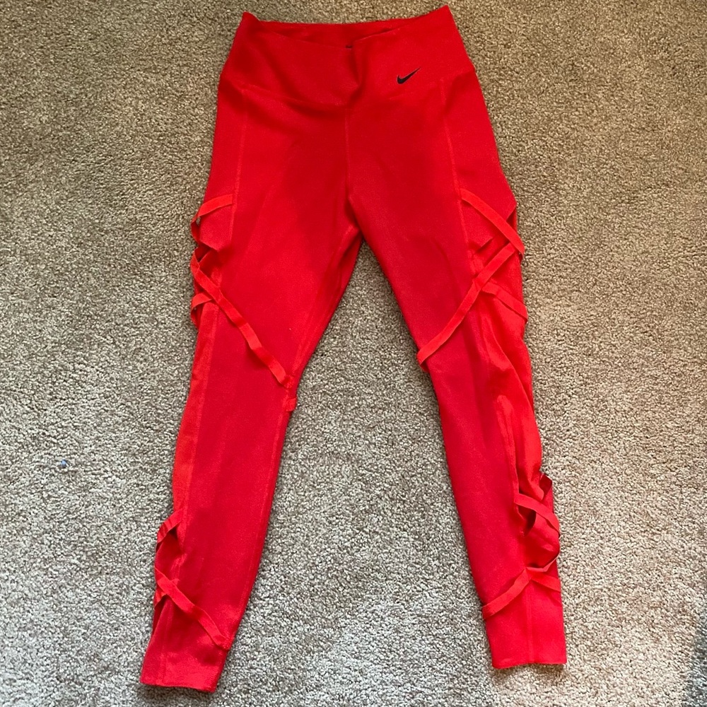 Red Nike Leggings